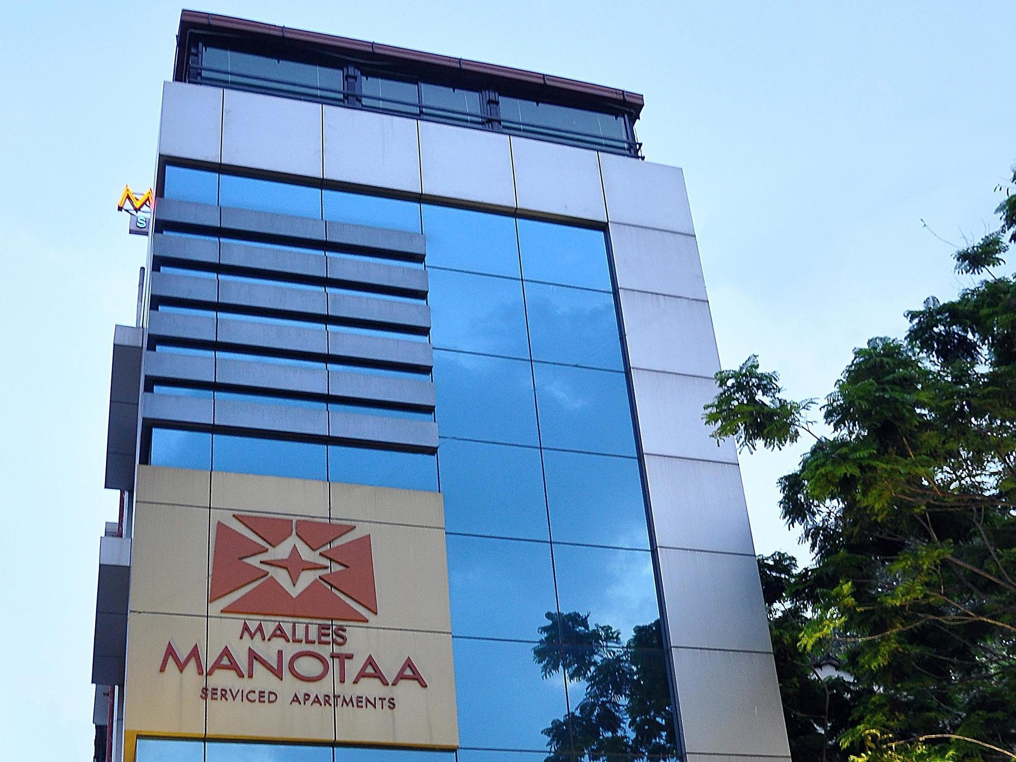 Malles Manotaa Chennai Exterior foto